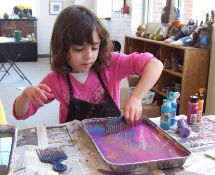 Arsenal Center Offers December Vacation Art Workshops for Children