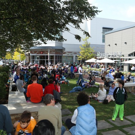 Summertime FREE Events at The Street